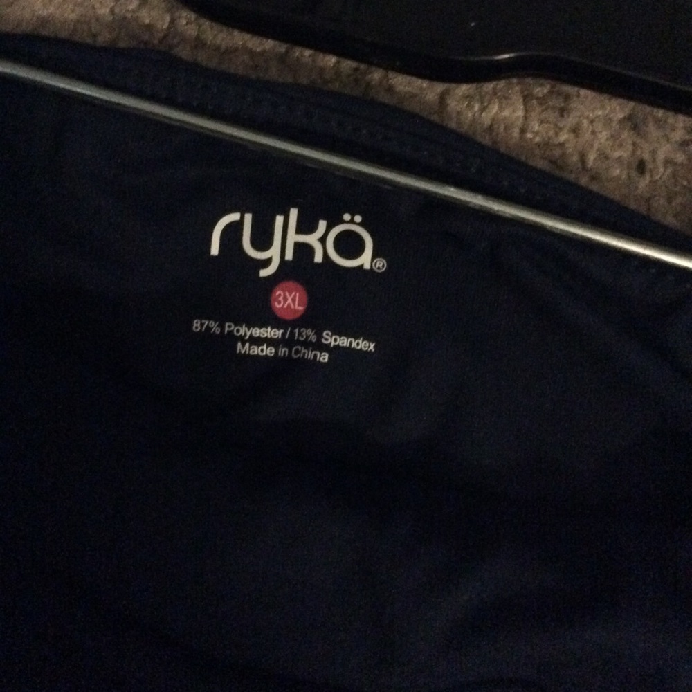 Athletic Skirt with Built-In Leggings - Picture 3 of 3